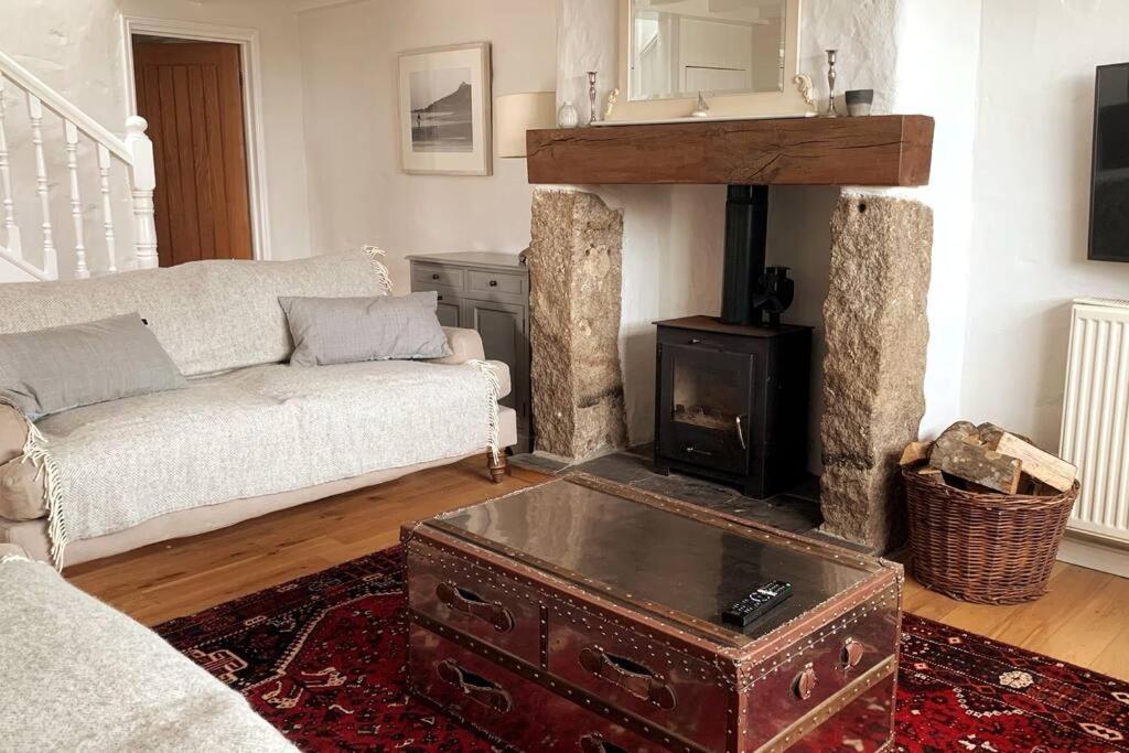 Folly Farm Cottage, Cosy, Secluded Near To Holiday home St Ives (Cornwall)